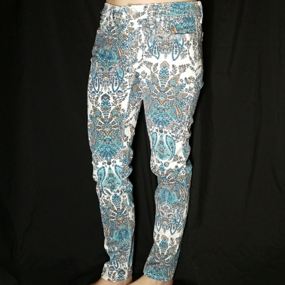 Paisley Skinny Jeans - Picture 2 of 6